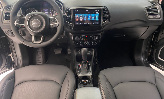 COMPASS LONGITUDE 2.0 4x2 Aut 2018-6