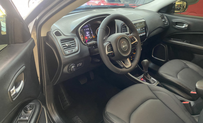 COMPASS LONGITUDE 2.0 4x2 Aut 2018-5