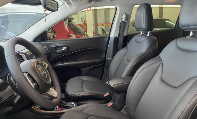 COMPASS LONGITUDE 2.0 4x2 Aut 2018-8