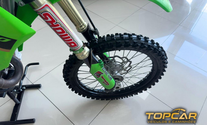 KAWASAKI KX 450 F 2022 Gasolina-7
