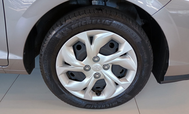 Hyundai HB20 Comfort Plus 1.0 Flex 12V Mec. 2024 Flex-8