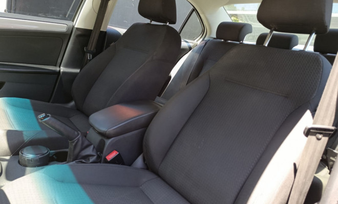 VW - VolksWagen JETTA Trendline 2.0 T.Flex 8V 4p Tip. 2016 Flex-6