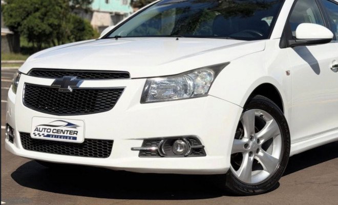 GM - Chevrolet CRUZE HB Sport LTZ 1.8 16V FlexP. 5p Aut 2012 Flex-1