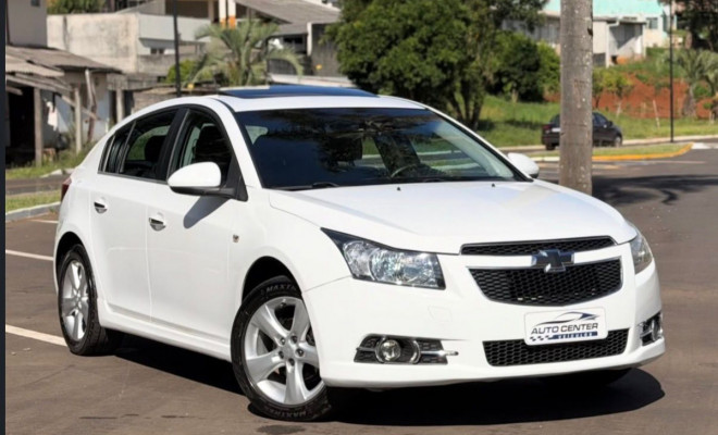 GM - Chevrolet CRUZE HB Sport LTZ 1.8 16V FlexP. 5p Aut 2012 Flex-18