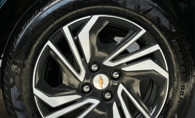 GM - Chevrolet ONIX HATCH LT 1.0 12V Flex 5p Mec. 2025 Flex-13