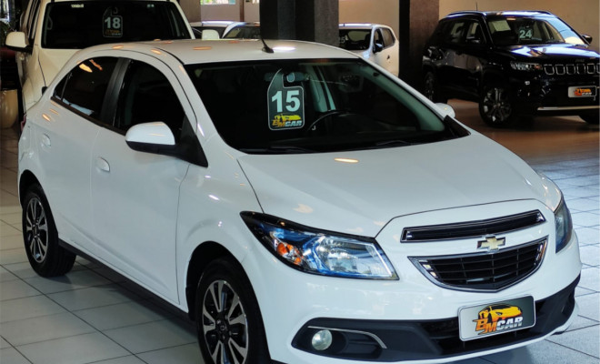 GM - Chevrolet ONIX HATCH LTZ 1.4 8V FlexPower 5p Aut. 2015 Flex