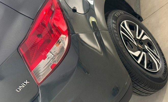 GM - Chevrolet ONIX HATCH Joy 1.0 8V Flex 5p Mec. 2017 Flex-6