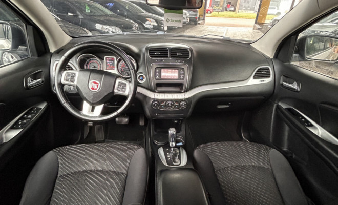 Fiat FREEMONT EMOT./PRECISION 2.4 16V 5p Aut. 2012 Gasolina-2