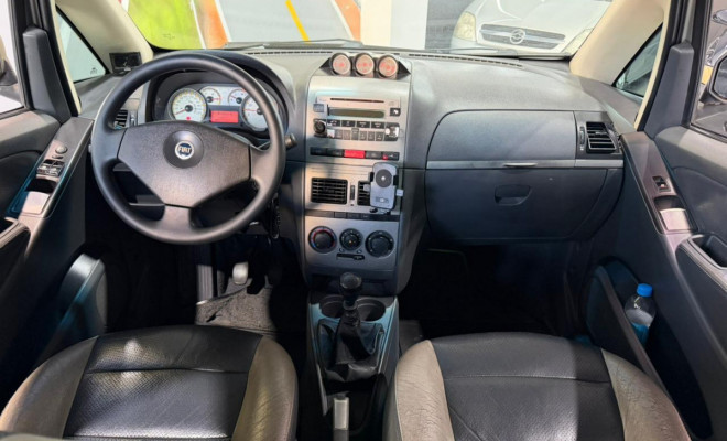 Fiat Idea Advent./ Adv.LOCKER 1.8 mpi Flex 5p 2007 Flex-3