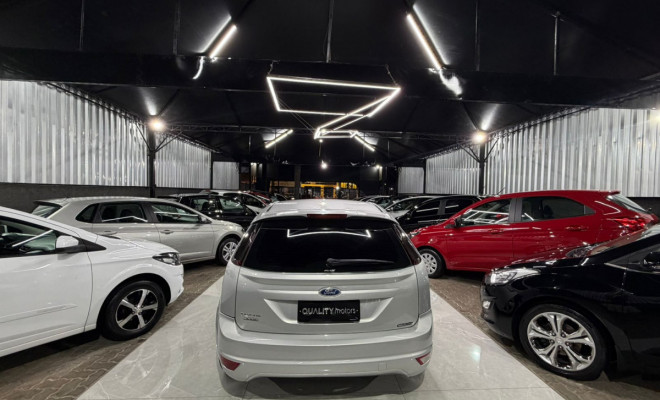 Ford Focus 1.6 S/SE/SE Plus Flex 8V/16V  5p 2011 Flex-3