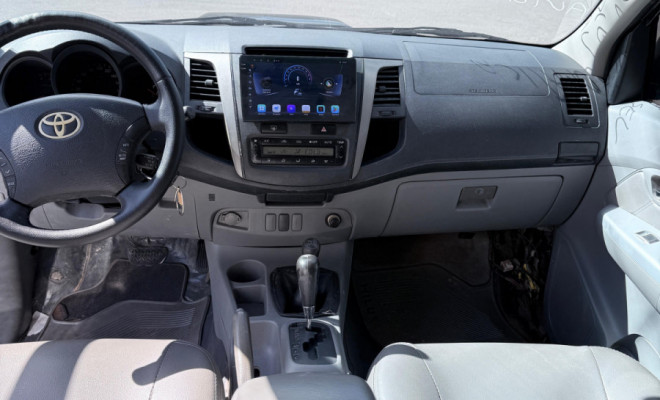 Toyota Hilux CD SRV D4-D 4x4 3.0 TDI Diesel Aut 2011 Diesel-4