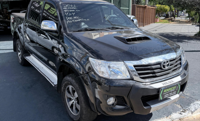 Toyota Hilux CD SRV D4-D 4x4 3.0 TDI Diesel Aut 2011 Diesel-0