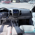 Toyota Hilux CD SRV D4-D 4x4 3.0 TDI Diesel Aut 2011 Diesel-4