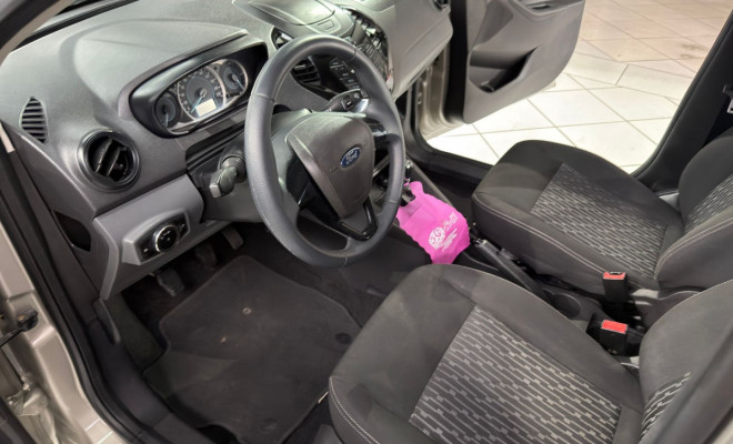 Ford Ka+ Sedan 1.5 SE/SE PLUS 16V Flex 4p 2015 Flex-5