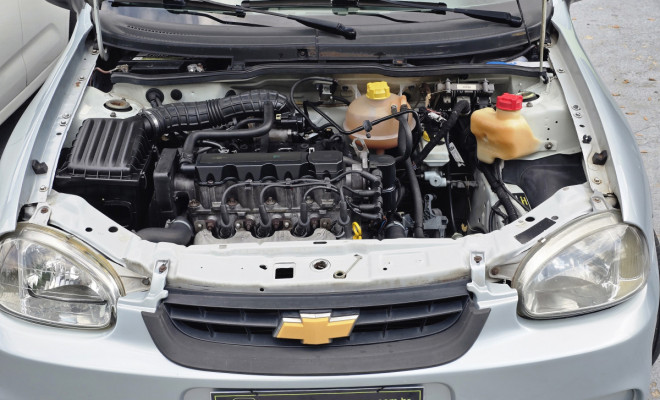 GM - Chevrolet Classic Life/LS 1.0 VHC FlexP. 4p 2010 Flex-7