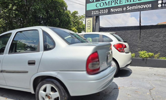 GM - Chevrolet Classic Life/LS 1.0 VHC FlexP. 4p 2010 Flex-10