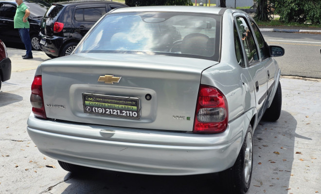 GM - Chevrolet Classic Life/LS 1.0 VHC FlexP. 4p 2010 Flex-3