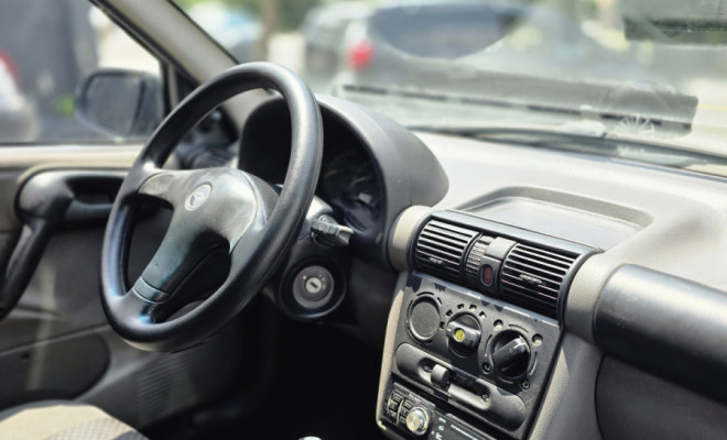 GM - Chevrolet Classic Life/LS 1.0 VHC FlexP. 4p 2010 Flex-2