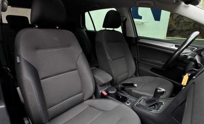 VW - VolksWagen Golf Comfortline 1.6 MSI Total Flex Aut. 2016 Flex-18