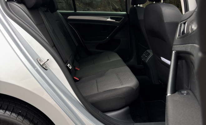 VW - VolksWagen Golf Comfortline 1.6 MSI Total Flex Aut. 2016 Flex-6