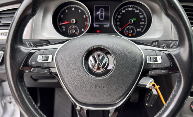 VW - VolksWagen Golf Comfortline 1.6 MSI Total Flex Aut. 2016 Flex-14