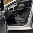 VW - VolksWagen Golf Comfortline 1.6 MSI Total Flex Aut. 2016 Flex-13