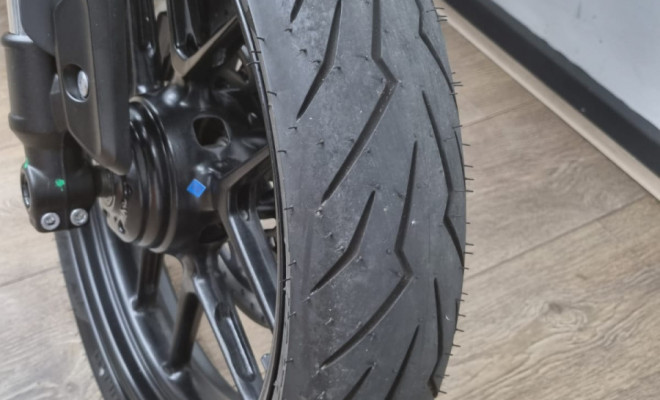 TRIUMPH SPEED 400 2025 Gasolina-12