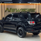 Toyota Hilux SW4 SRV D4-D 4x4 3.0 TDI Dies. Aut 2012 Gasolina-2