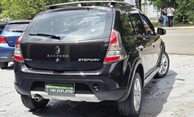Renault SANDERO STEPWAY Hi-Flex 1.6 16V 5p Aut. 2013 Flex-3