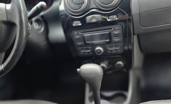 Renault SANDERO STEPWAY Hi-Flex 1.6 16V 5p Aut. 2013 Flex-6