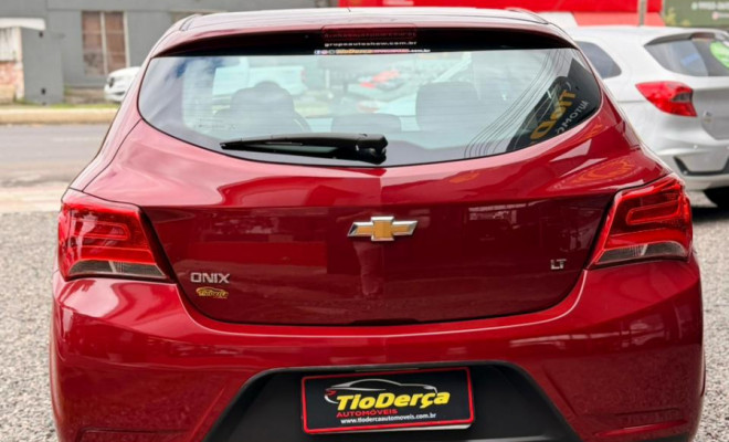 GM - Chevrolet ONIX HATCH LT 1.0 8V FlexPower 5p Mec. 2019 Flex-4