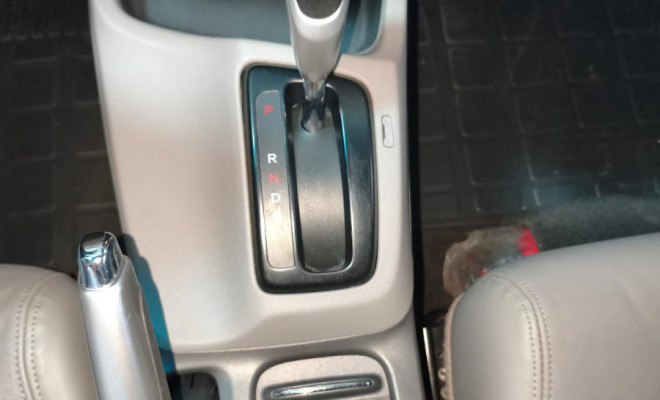 Honda Civic Sedan LXR 2.0 Flexone 16V Aut. 4p 2014 Flex-9