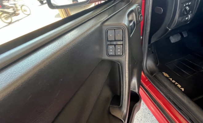 GM - Chevrolet Astra Advant. 2.0 MPFI 8V FlexP. 5p Aut. 2009 Flex-9