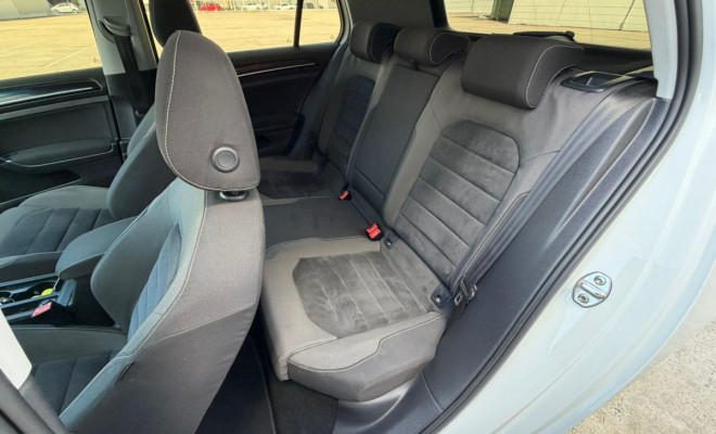 VW - VolksWagen Golf Highline 1.4 TSI 140cv Aut. 2014 Flex-8