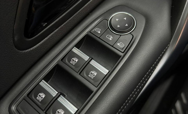 Renault Boreal Iconic 1.3 Turbo 16V 5p Aut. 2026 Flex-7