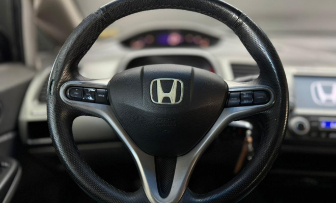 Honda Civic Sed. LXL/LXL SE 1.8 Flex 16V Mec. 2011 Flex-9