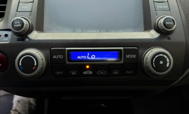 Honda Civic Sed. LXL/LXL SE 1.8 Flex 16V Mec. 2011 Flex-13