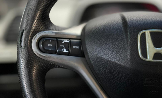 Honda Civic Sed. LXL/LXL SE 1.8 Flex 16V Mec. 2011 Flex-10