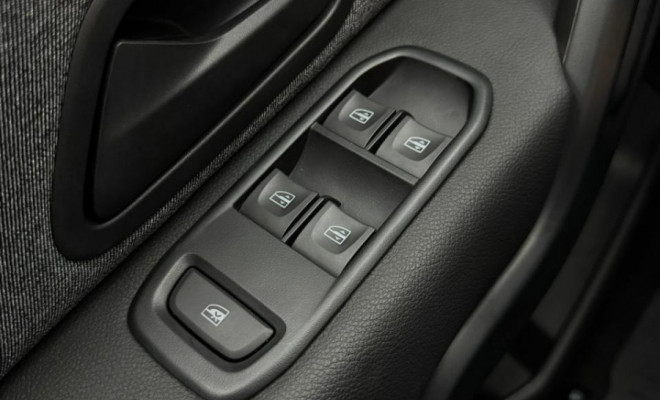 Renault OROCH Intense 1.6 Flex 16V Mec. Zero KM Flex-7