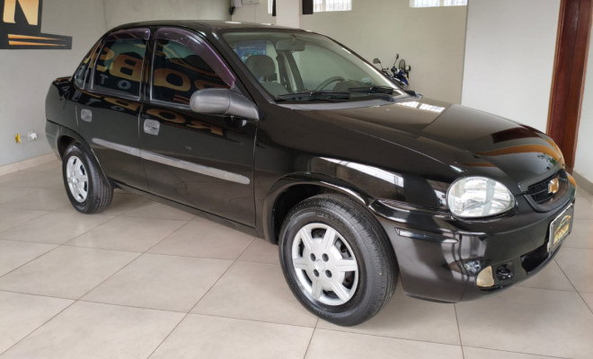 GM - Chevrolet Classic Life/LS 1.0 VHC FlexP. 4p 2010 Flex-1