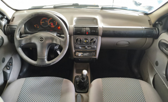 GM - Chevrolet Classic Life/LS 1.0 VHC FlexP. 4p 2010 Flex-8