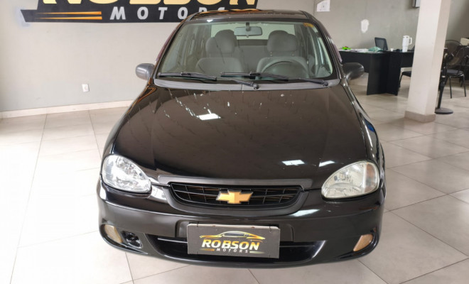 GM - Chevrolet Classic Life/LS 1.0 VHC FlexP. 4p 2010 Flex-0