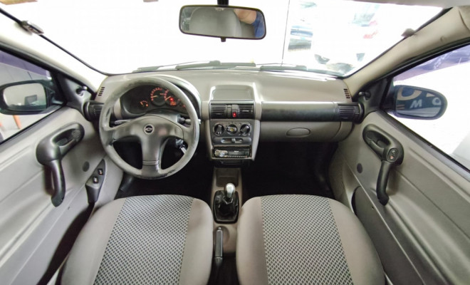 GM - Chevrolet Classic Life/LS 1.0 VHC FlexP. 4p 2010 Flex-9