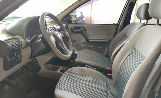 GM - Chevrolet Classic Life/LS 1.0 VHC FlexP. 4p 2010 Flex-5