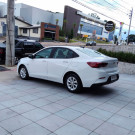 GM - Chevrolet ONIX SEDAN Plus LT 1.0 12V Flex 4p Mec. 2023 Flex-2