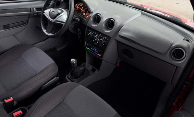 GM - Chevrolet PRISMA  Sed. Maxx/ LT 1.4 8V ECONOF. 4p 2012 Flex-5