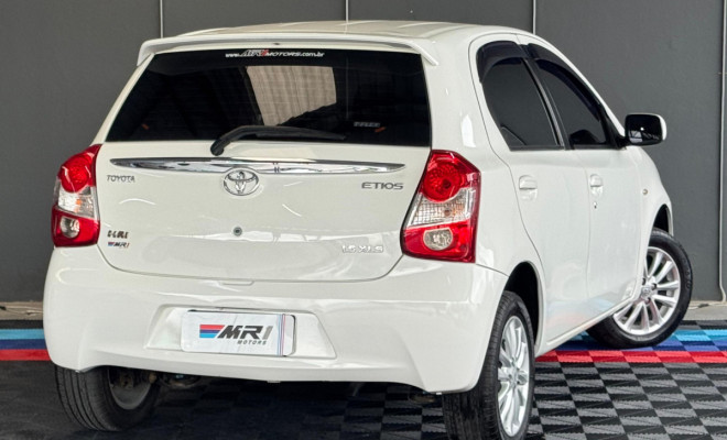 Toyota ETIOS XLS 1.5 Flex 16V 5p Mec. 2013 Flex-7
