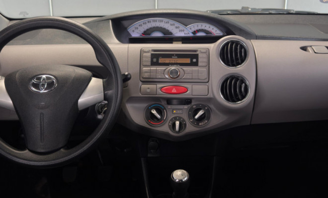 Toyota ETIOS XLS 1.5 Flex 16V 5p Mec. 2013 Flex-3