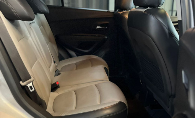 GM - Chevrolet TRACKER LTZ 1.8 16V Flex 4x2 Aut. 2014 Flex-13