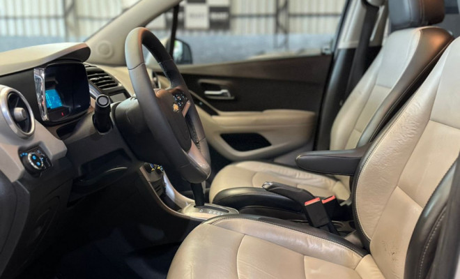 GM - Chevrolet TRACKER LTZ 1.8 16V Flex 4x2 Aut. 2014 Flex-7